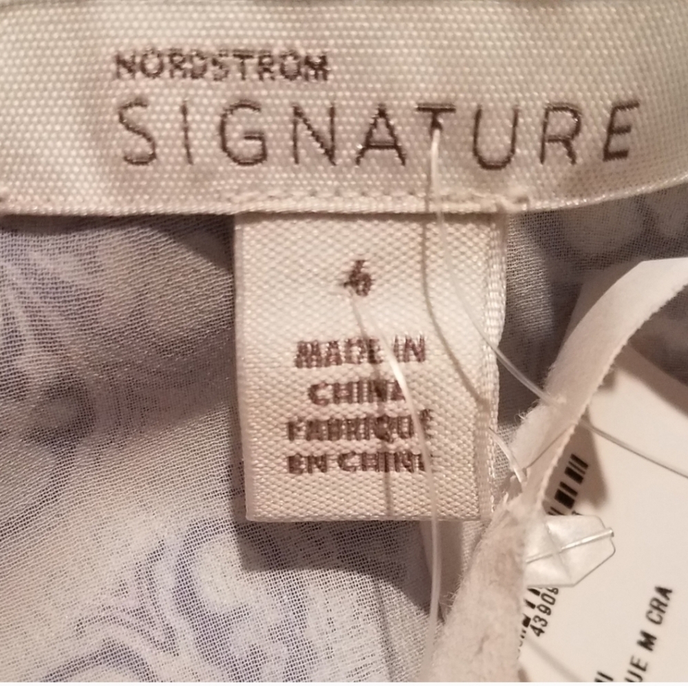 Nordstrom Signature Silk wrap cut paisley motif dress size 6โ - Picture 6 of 11
